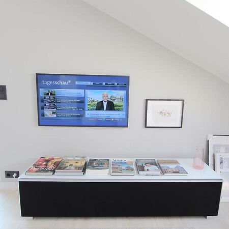 Loft am See mit privatem Badestrand Immenstaad am Bodensee Exterior foto